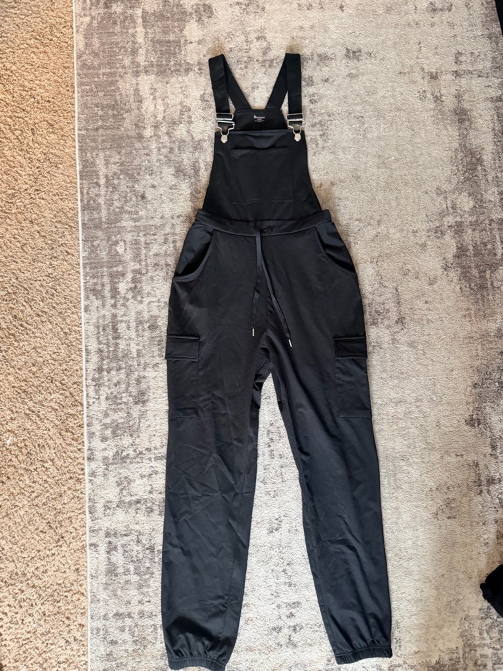 NWOT- NO BOUNDARIES OVERALL ROMPER SIZE M